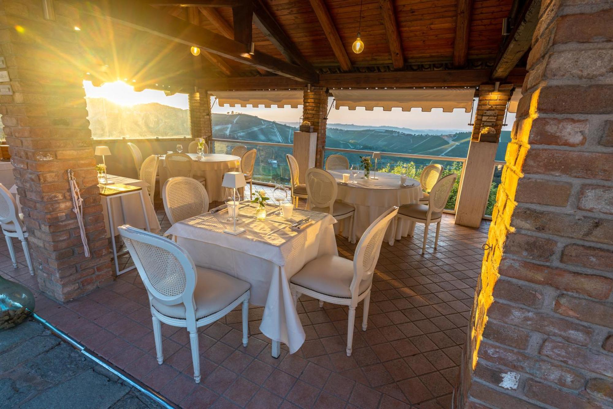 Locanda San Giorgio Neviglie Luaran gambar
